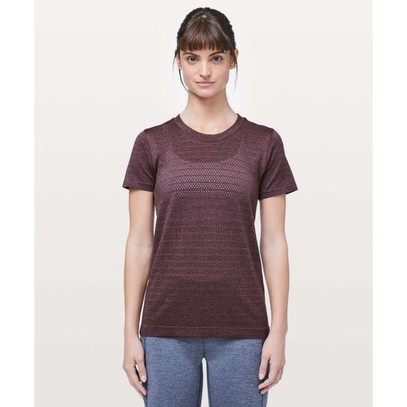 Lululemon Breeze By Short Sleeve Tee *Squad Size 4 - Picture 1 of 8